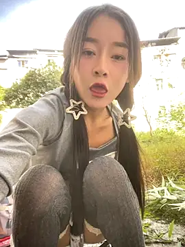 Xiao-meng66 online show from November 13, 2025, 3:32 am