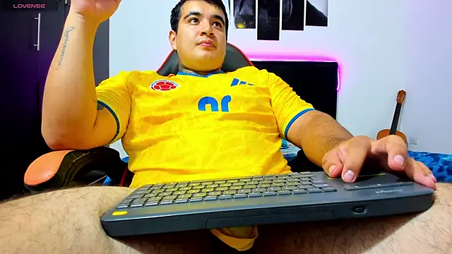 Snapshot of thiago__cp01 chatting on July 21, 2026, 2:58 am thiago cp01 online show from July 21, 2026, 2:58 am