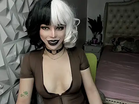 Snapshot of janecomander chatting on June 5, 2026, 4:50 am janecomander online show from June 5, 2026, 4:50 am
