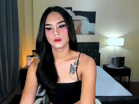 Snapshot of CallaWang chatting on June 3, 2026, 6:12 pm CallaWang online show from June 3, 2026, 6:12 pm