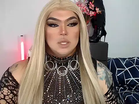 michellevixen922 online show from November 5, 2025, 12:14 am