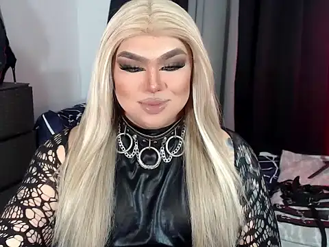 michellevixen922 online show from November 1, 2025, 2:40 am