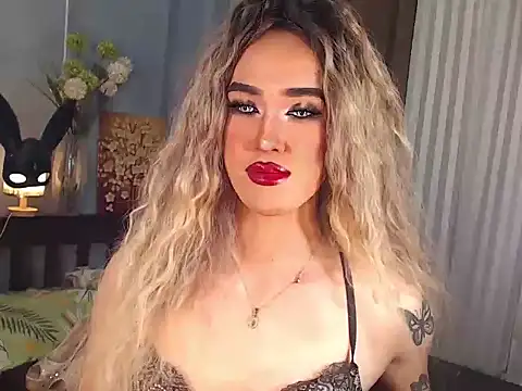 Snapshot of AleinaCroft chatting on September 13, 2025, 12:32 am AleinaCroft online show from September 13, 2025, 12:32 am