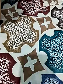 Snapshot of only-injoy chatting on October 27, 2025, 9:32 am only-injoy online show from October 27, 2025, 9:32 am