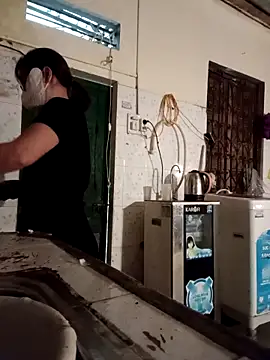 Snapshot of Mizzu-mi chatting on November 17, 2025, 3:54 am Mizzu-mi online show from November 17, 2025, 3:54 am