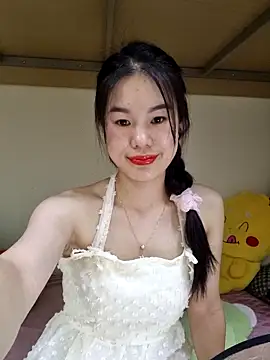 Baby-ladytits2025 online show from October 8, 2025, 4:14 am