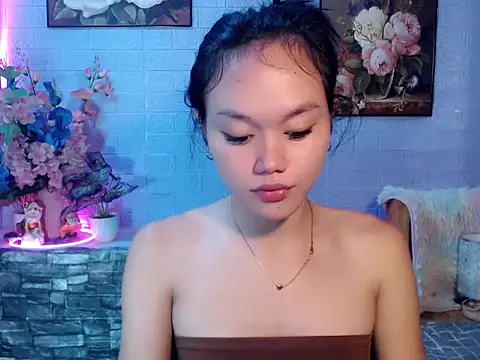 Snapshot of sexybabewarrior chatting on July 6, 2026, 10:12 pm sexybabewarrior online show from July 6, 2026, 10:12 pm