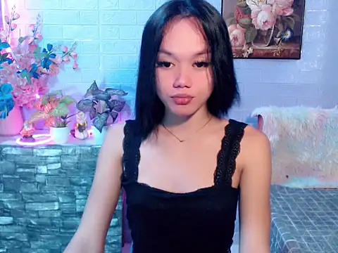 sexybabewarrior online show from June 9, 2026, 11:00 am