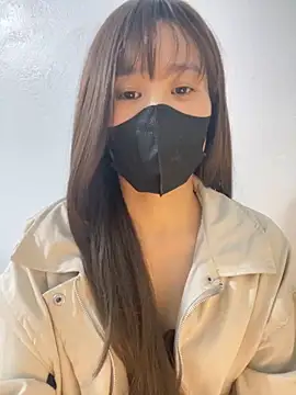 Lucy217 online show from November 18, 2025, 1:03 pm