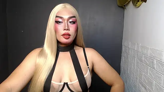 Snapshot of SexyTits_Maria chatting on October 18, 2025, 12:07 pm SexyTits Maria online show from October 18, 2025, 12:07 pm