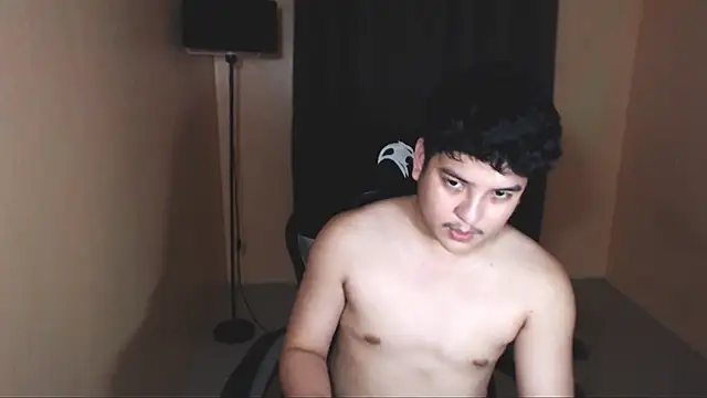 Snapshot of Prince_Killian chatting on November 7, 2025, 10:13 pm Prince Killian online show from November 7, 2025, 10:13 pm