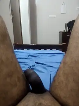 vichuhot online show from October 26, 2025, 6:08 pm