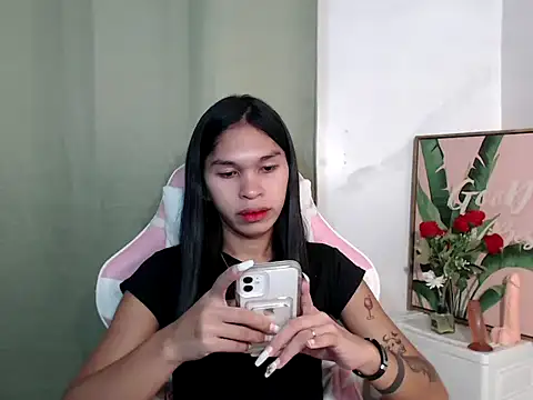 Snapshot of sexloverxxz chatting on October 13, 2025, 8:38 am sexloverxxz online show from October 13, 2025, 8:38 am