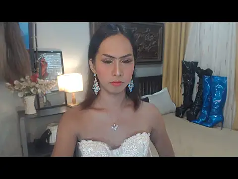 Snapshot of Nathalieheartt chatting on November 26, 2025, 2:11 am Nathalieheartt online show from November 26, 2025, 2:11 am