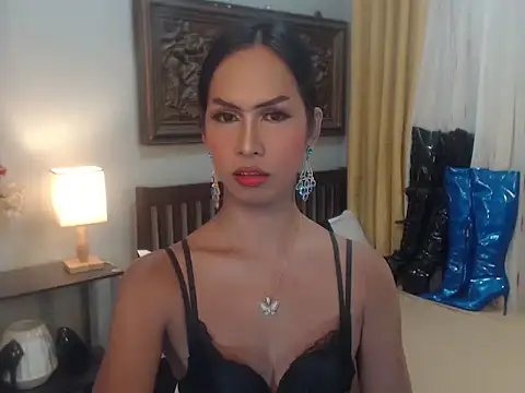 Snapshot of Nathalieheartt chatting on November 13, 2025, 2:59 am Nathalieheartt online show from November 13, 2025, 2:59 am