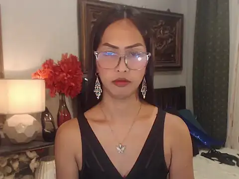 Nathalieheartt online show from July 31, 2026, 12:48 pm