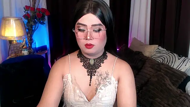 Snapshot of YourSweet-mich chatting on February 11, 2026, 4:23 am YourSweet-mich online show from February 11, 2026, 4:23 am