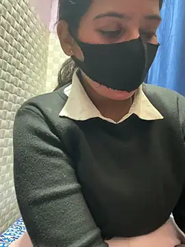 Hot Jaanvi  online show from February 1, 2026, 2:48 pm