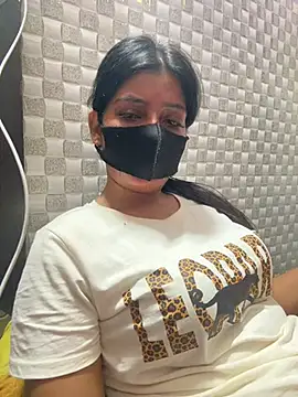 Snapshot of Hot_Jaanvi_ chatting on May 31, 2026, 5:46 am Hot Jaanvi online show from May 31, 2026, 5:46 am
