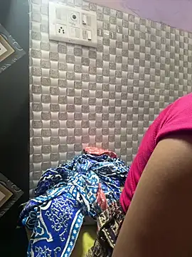 Snapshot of Hot_Jaanvi_ chatting on June 15, 2026, 6:35 am Hot Jaanvi online show from June 15, 2026, 6:35 am