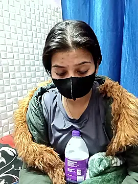 Hot Jaanvi  online show from December 5, 2025, 4:16 pm