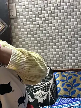 Hot Jaanvi  online show from December 22, 2025, 4:56 am