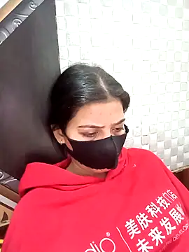 Hot Jaanvi  online show from November 20, 2025, 5:19 am