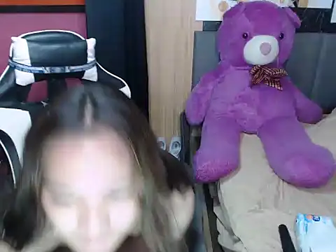 Snapshot of Raffa_ella69 chatting on March 17, 2026, 7:55 am Raffa ella69 online show from March 17, 2026, 7:55 am