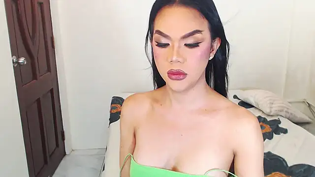 SeductiveCelina online show from November 10, 2025, 4:56 pm