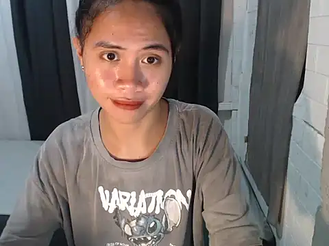 Steffi scott online show from October 14, 2025, 1:45 pm