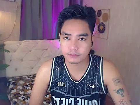 Snapshot of JakeXolsen chatting on December 17, 2025, 1:32 am JakeXolsen online show from December 17, 2025, 1:32 am