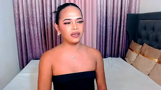 Snapshot of Lorainnelustts chatting on October 28, 2025, 3:18 am Lorainnelustts online show from October 28, 2025, 3:18 am