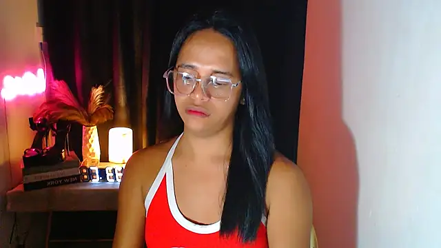 Snapshot of Lorainnelustts chatting on December 1, 2025, 4:52 pm Lorainnelustts online show from December 1, 2025, 4:52 pm