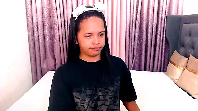 Snapshot of Lorainnelustts chatting on October 28, 2025, 9:25 pm Lorainnelustts online show from October 28, 2025, 9:25 pm