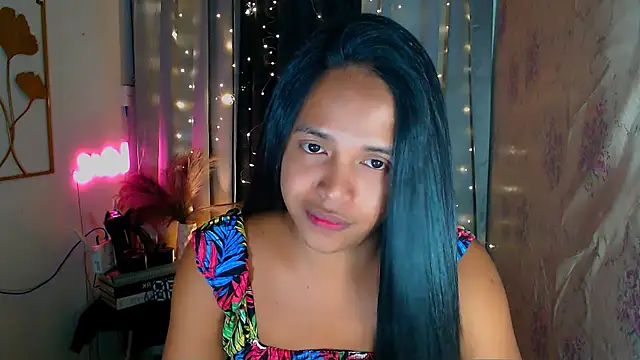 Snapshot of Lorainnelustts chatting on February 15, 2026, 1:32 pm Lorainnelustts online show from February 15, 2026, 1:32 pm