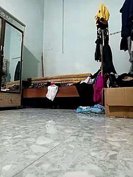 Snapshot of Harmony92 chatting on November 26, 2025, 11:16 pm Harmony92 online show from November 26, 2025, 11:16 pm