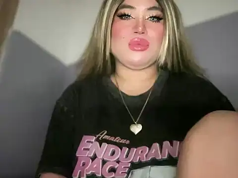 Snapshot of Naughtyrosecum chatting on November 7, 2025, 9:58 am Naughtyrosecum online show from November 7, 2025, 9:58 am