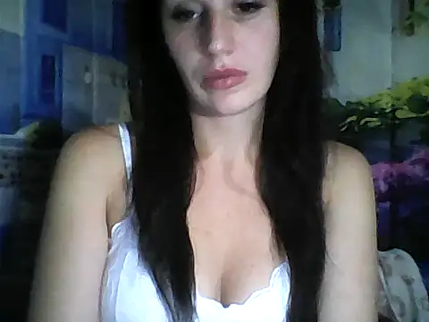 Snapshot of Qinini chatting on September 8, 2025, 7:02 pm Qinini online show from September 8, 2025, 7:02 pm