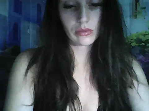 Snapshot of Qinini chatting on September 11, 2025, 7:03 pm Qinini online show from September 11, 2025, 7:03 pm