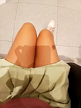 Snapshot of Ori-Lynk chatting on October 20, 2025, 8:04 am Ori-Lynk online show from October 20, 2025, 8:04 am