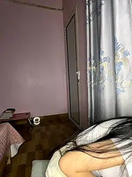 Snapshot of Dau-Tayy chatting on October 25, 2025, 4:18 pm Dau-Tayy online show from October 25, 2025, 4:18 pm