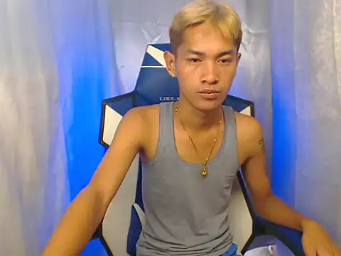 riks tyler online show from November 7, 2025, 5:12 am