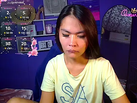 Snapshot of urgirljane chatting on June 15, 2026, 2:50 pm urgirljane online show from June 15, 2026, 2:50 pm