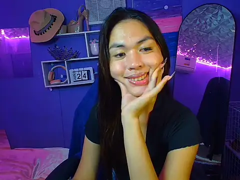 Snapshot of urgirljane chatting on June 24, 2026, 1:43 pm urgirljane online show from June 24, 2026, 1:43 pm