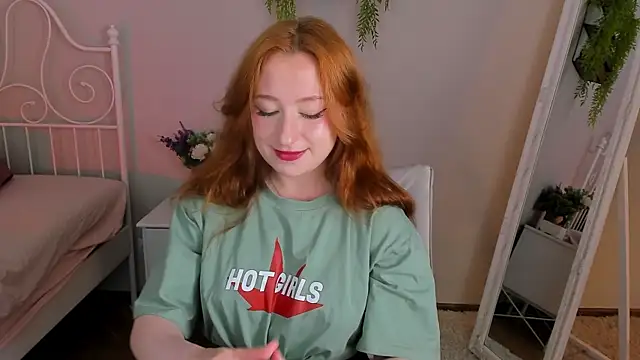 Snapshot of Violet_Griffen chatting on June 24, 2026, 3:43 pm Violet Griffen online show from June 24, 2026, 3:43 pm