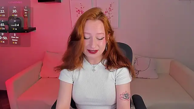 Snapshot of Violet_Griffen chatting on May 25, 2026, 3:55 pm Violet Griffen online show from May 25, 2026, 3:55 pm