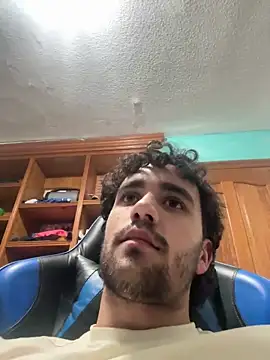 Snapshot of aavrdvh33 chatting on February 26, 2026, 2:22 am aavrdvh33 online show from February 26, 2026, 2:22 am