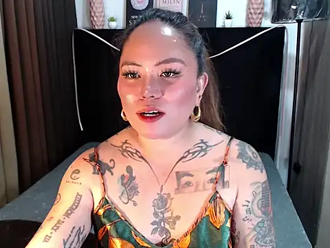 Snapshot of EstellaStarXxx chatting on July 17, 2026, 5:43 pm EstellaStarXxx online show from July 17, 2026, 5:43 pm