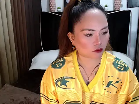 Snapshot of EstellaStarXxx chatting on July 30, 2026, 3:27 am EstellaStarXxx online show from July 30, 2026, 3:27 am