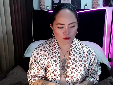 Snapshot of EstellaStarXxx chatting on July 22, 2026, 8:33 pm EstellaStarXxx online show from July 22, 2026, 8:33 pm